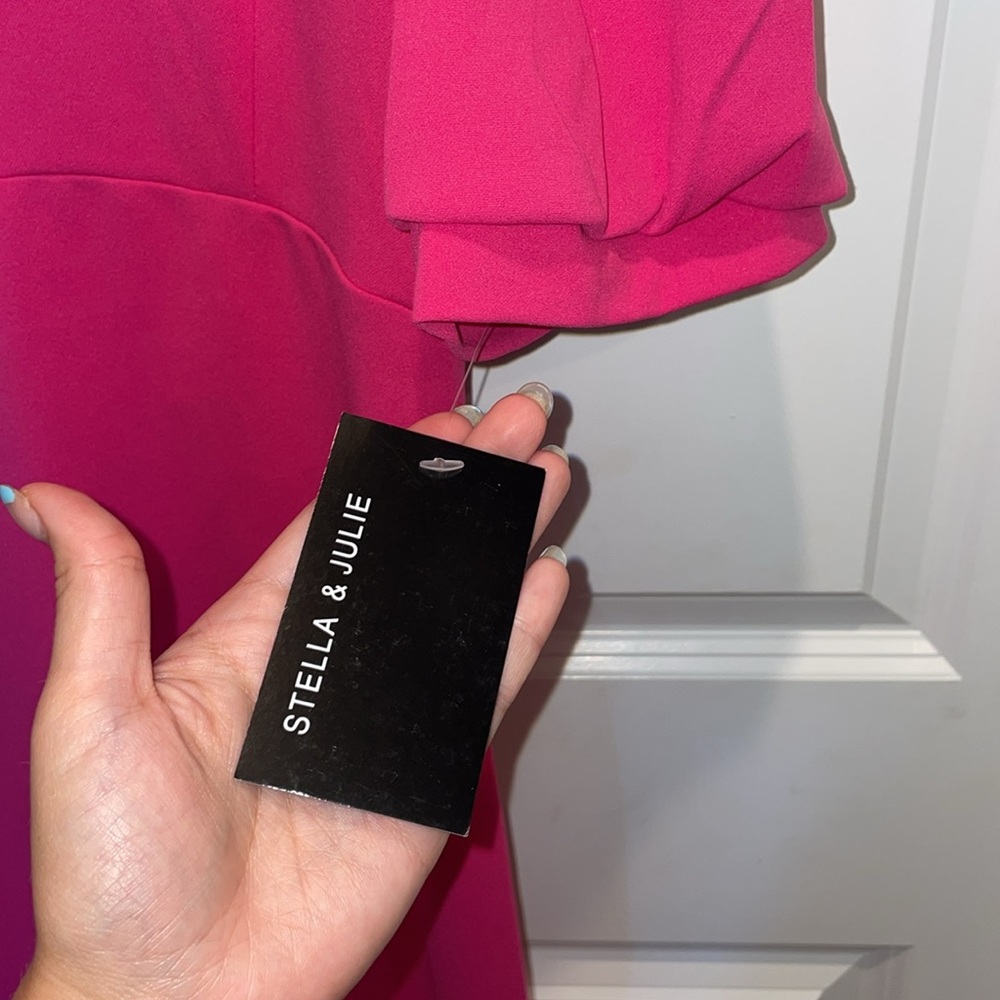 hot pink puff sleeve midi dress - Picture 5 of 8